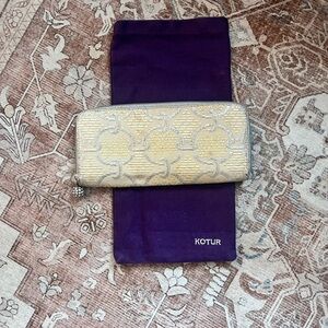 Kotur Clutch/Dress Purse yellow Silver  Vintage Silk Brocade